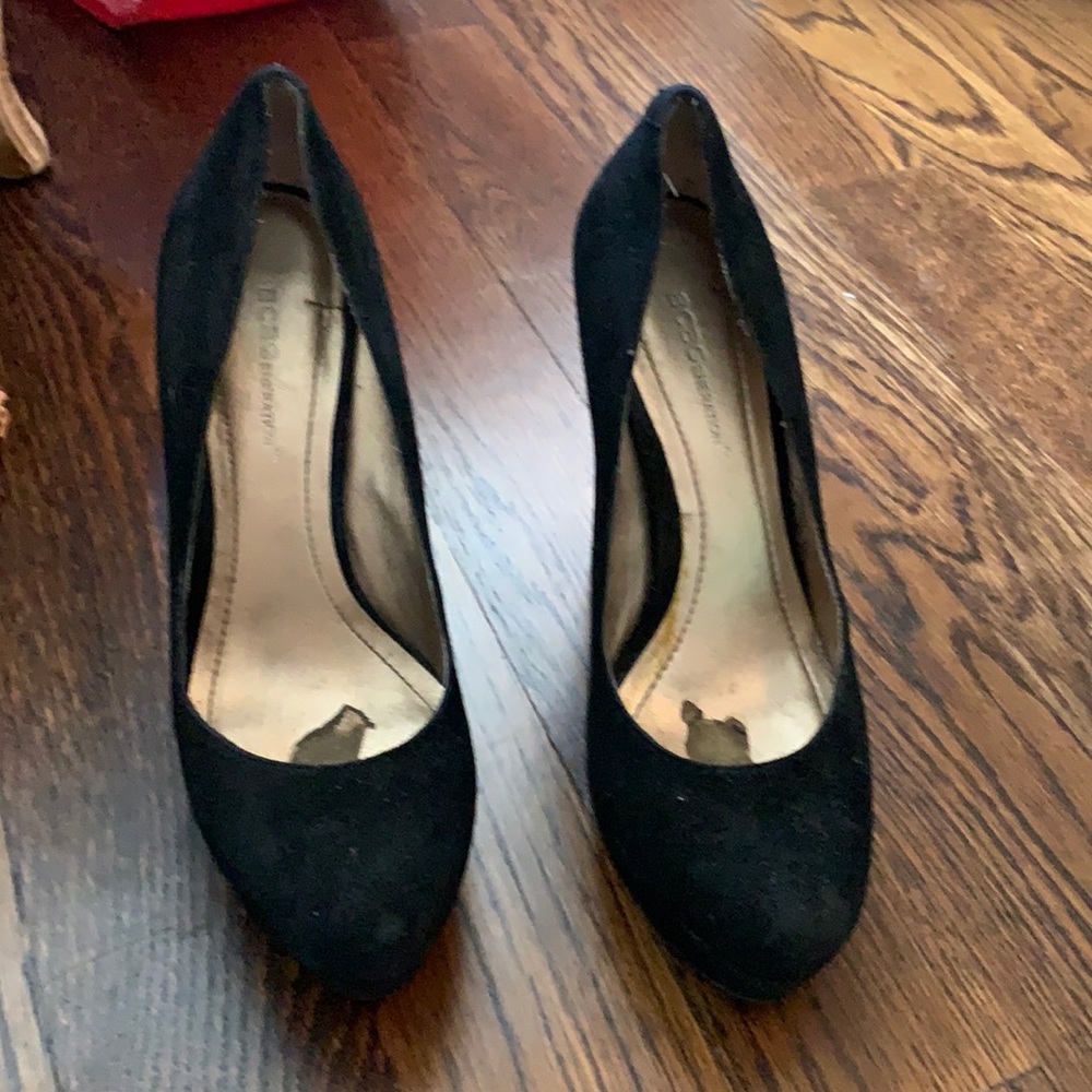 BCBGeneration black suede pumps
